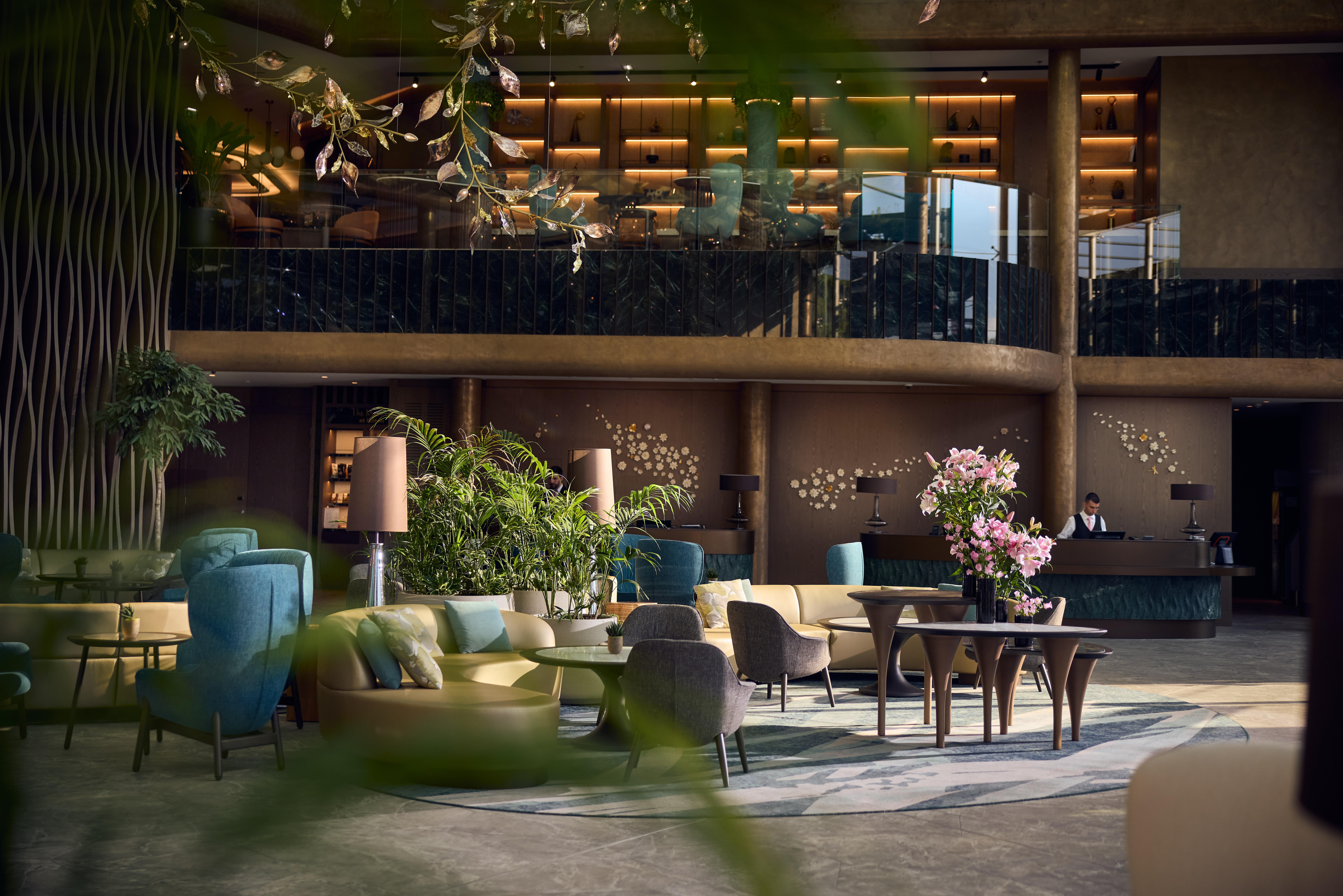 Hilton Sofia Hotel Bagian luar foto