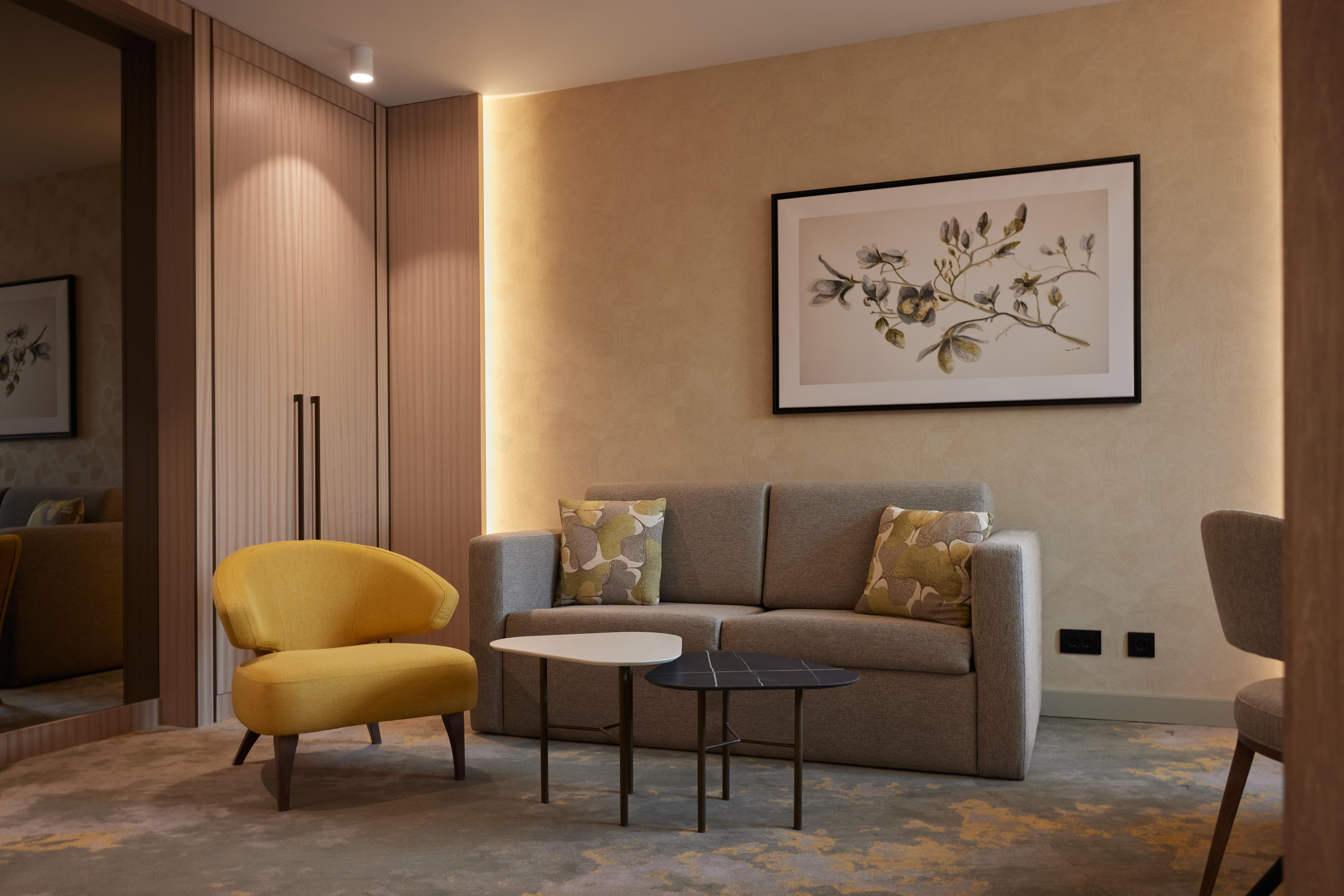 Hilton Sofia Hotel Bagian luar foto