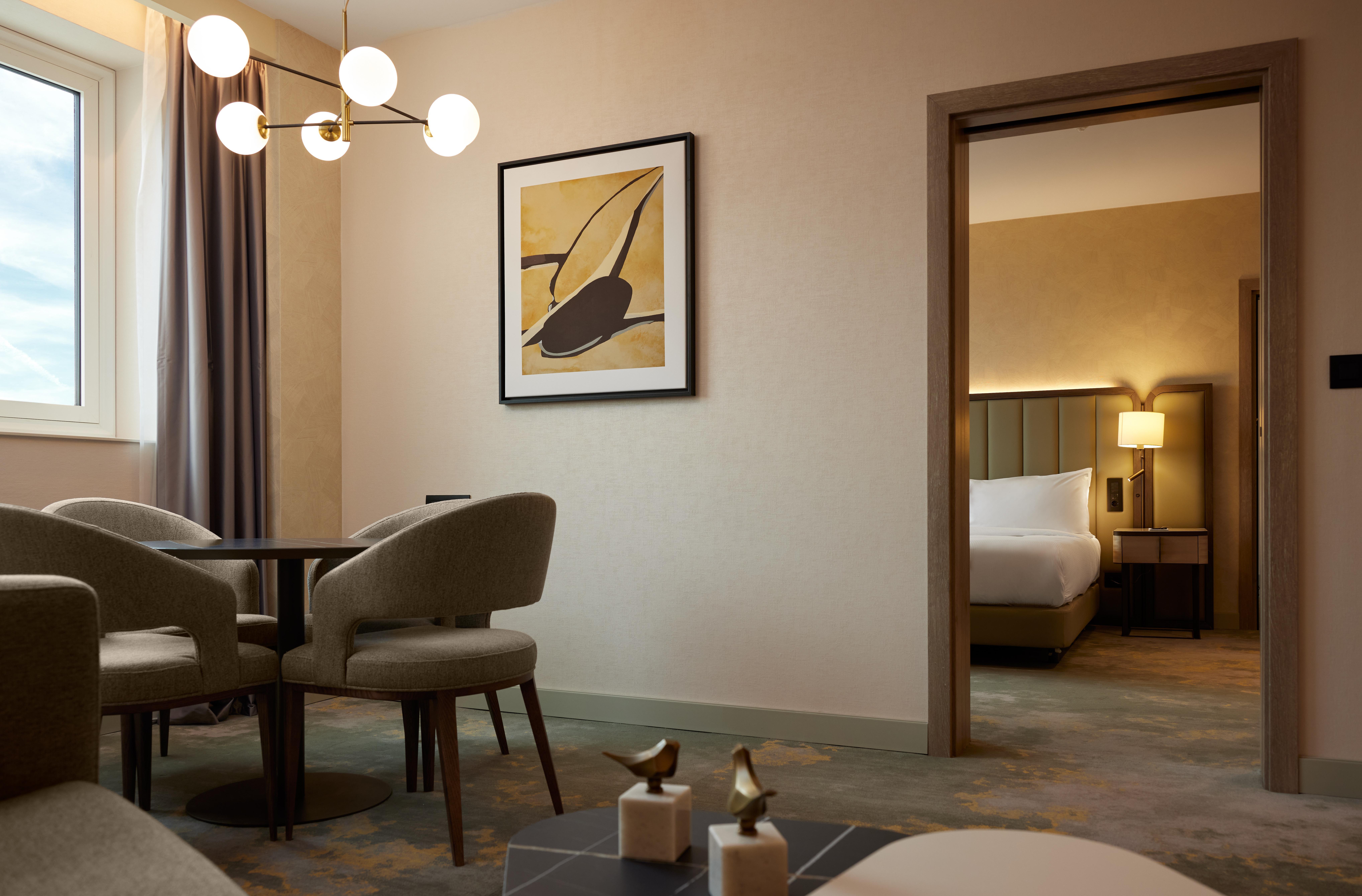 Hilton Sofia Hotel Bagian luar foto